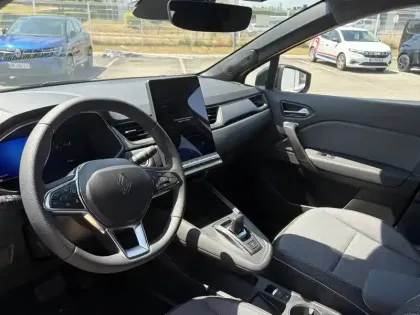 Photo 15 Renault Symbioz  E-Tech full hybrid 160 ch