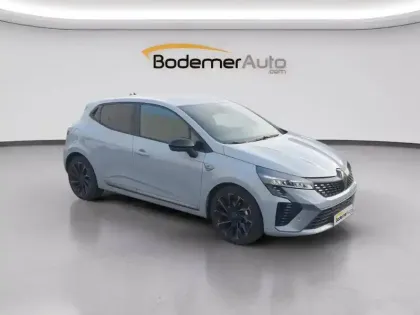 Photo 6 Renault Clio  E-Tech full hybrid 145