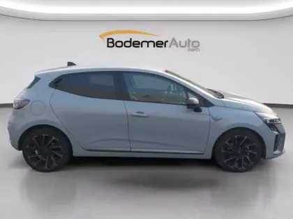 Photo 5 Renault Clio  E-Tech full hybrid 145