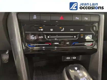 Photo 13 Volkswagen T-roc  1.5 TSI EVO 150 Start/Stop DSG7
