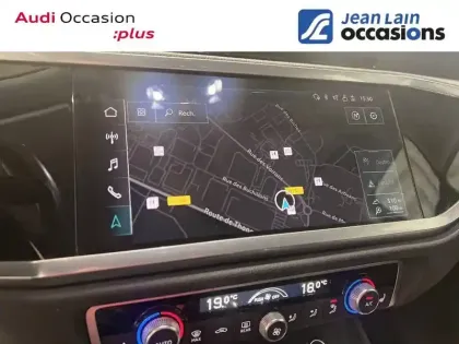 Photo 14 Audi Q3  35 TFSI 150 ch S tronic 7