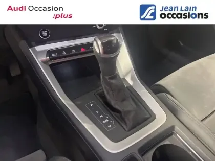 Photo 12 Audi Q3  35 TFSI 150 ch S tronic 7