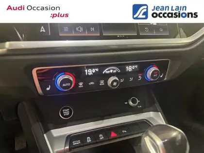 Photo 13 Audi Q3  35 TFSI 150 ch S tronic 7