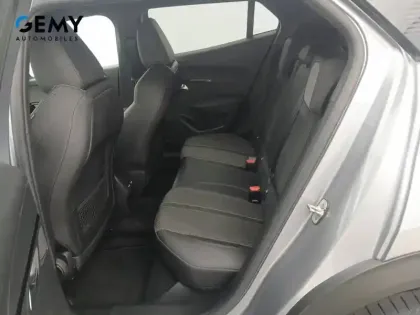 Photo 9 Peugeot 2008  PureTech 130 S&S BVM6
