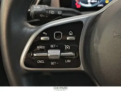 Photo 15 Mercedes Classe A  180 d 8G-DCT
