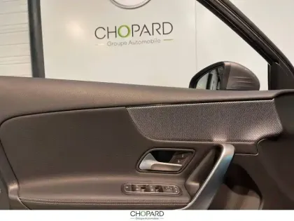 Photo 11 Mercedes Classe A  180 d 8G-DCT