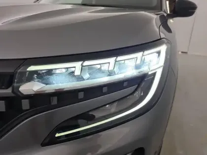 Photo 44 Renault Austral  E-Tech hybrid 200