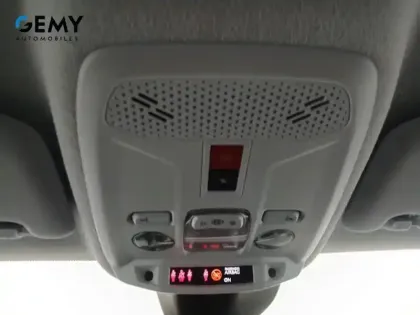 Photo 40 Peugeot 208  Electrique 50 kWh 136ch