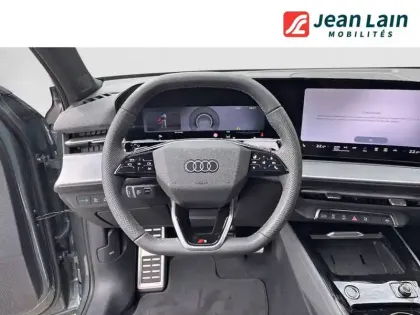 Photo 11 Audi Q3  Sportback TFSI 150 ch Hybride S tronic 7