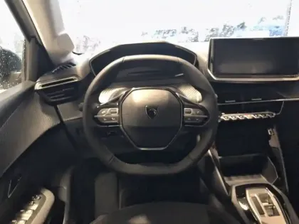 Photo 8 Peugeot 208  Hybrid 110 e-DCS6