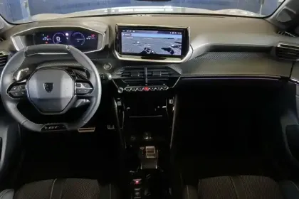 Photo 15 Peugeot 208  Hybrid 110 e-DCS6