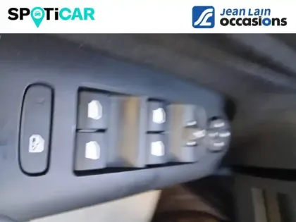 Photo 18 Citroën C5 aircross  Hybride Rechargeable 225 S&S e-EAT8