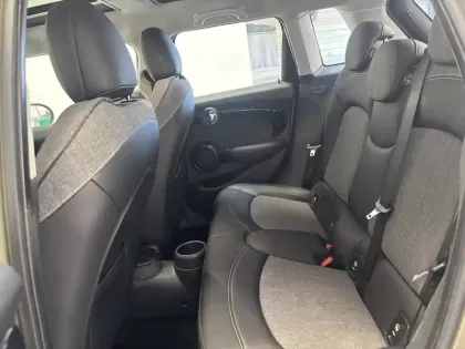 Photo 17 Mini Mini Hatch 5 Portes Cooper 136 ch BVA7