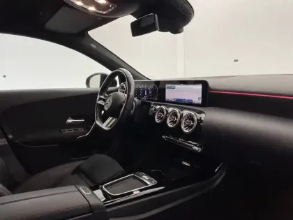 Photo 56 Mercedes Classe A  200 d