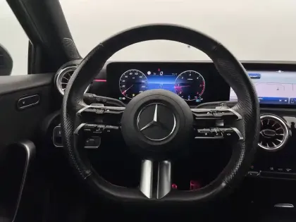 Photo 53 Mercedes Classe A  200 d