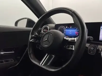 Photo 54 Mercedes Classe A  200 d