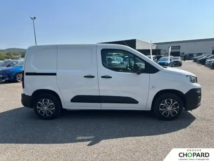 Photo 33 Peugeot Partner  FOURGON STANDARD 650 KG BLUEHDI 100 S&S BVM6
