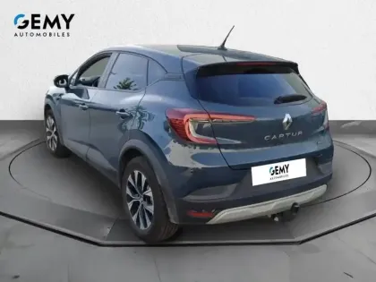 Photo 6 Renault Captur  E-Tech full hybrid 145