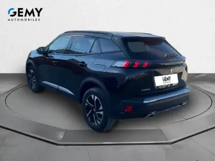Photo 6 Peugeot 2008  PureTech 130 S&S EAT8