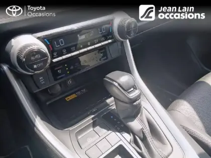 Photo 12 Toyota Rav4  Hybride 218 ch 2WD