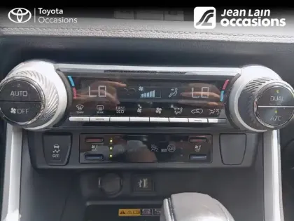Photo 13 Toyota Rav4  Hybride 218 ch 2WD