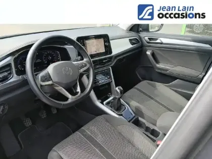 Photo 10 Volkswagen T-roc  1.0 TSI 110 Start/Stop BVM6