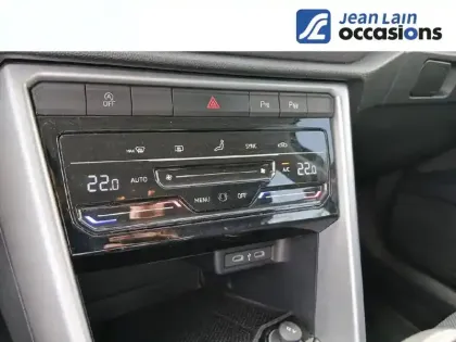 Photo 13 Volkswagen T-roc  1.0 TSI 110 Start/Stop BVM6
