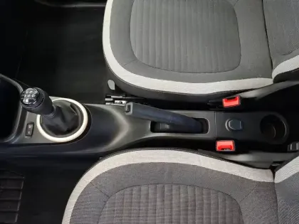 Photo 21 Renault Twingo  III SCe 65