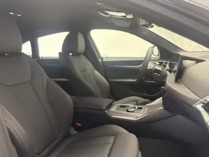 Photo 19 BMW I4  eDrive40