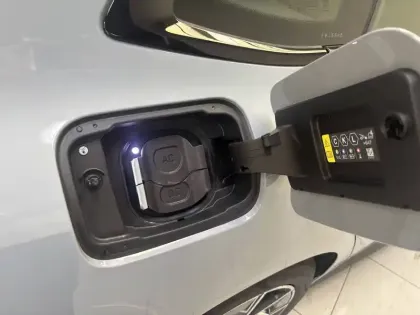 Photo 18 BMW I4  eDrive40