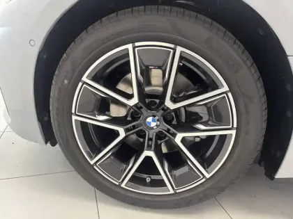 Photo 11 BMW I4  eDrive40