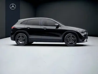 Photo 16 Mercedes GLA 200 d AMG Line