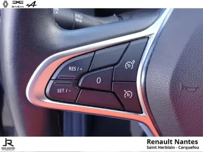 Photo 27 Renault Arkana  1.6 E-Tech 145ch Business