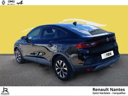 Photo 21 Renault Arkana  1.6 E-Tech 145ch Business