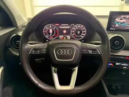Photo 13 Audi Q2  35 TDI 150ch Design Luxe S tronic 7