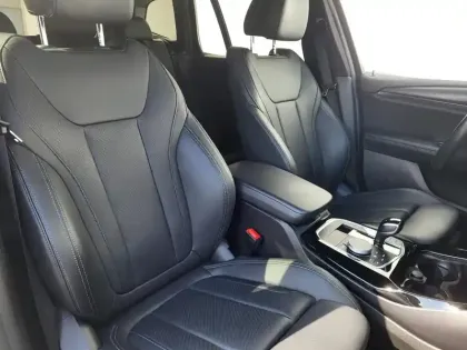 Photo 12 BMW X3  sDrive18d 150ch M Sport