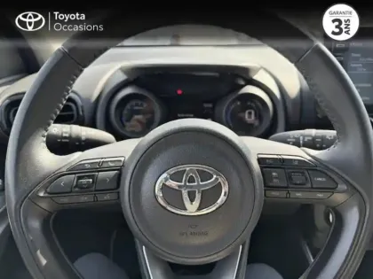 Photo 12 Toyota Yaris  70 VVT-i Design 5p MY22