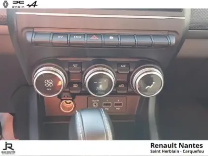 Photo 7 Renault Arkana  1.6 E-Tech 145ch Business