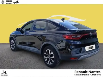 Photo 21 Renault Arkana  1.6 E-Tech 145ch Business