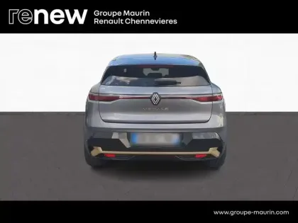 Photo 5 Renault Megane  E-Tech Electric EV60 220ch Iconic super charge -B