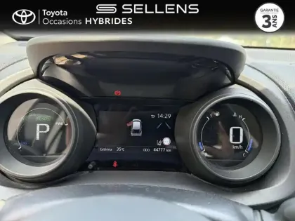 Photo 13 Toyota Yaris  Cross 116h Dynamic MY22