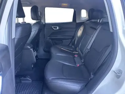 Photo 9 Jeep Compass  1.3 Turbo T4 240ch PHEV 4xe Trailhawk AT6 eAWD