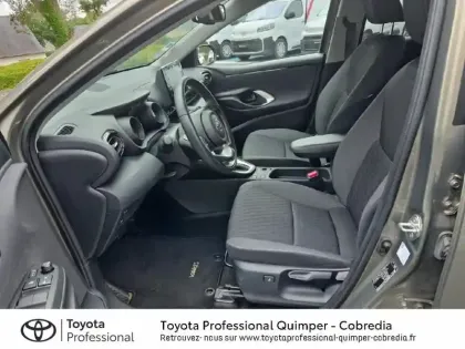 Photo 10 Toyota Yaris  116h Design 5p MY22