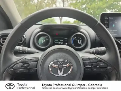 Photo 12 Toyota Yaris  116h Design 5p MY22