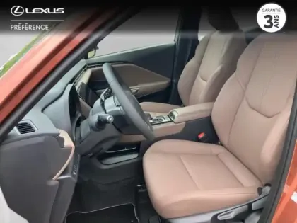 Photo 10 Lexus Lbx  1.5 136ch Elegant Pack Tech 2WD MY26