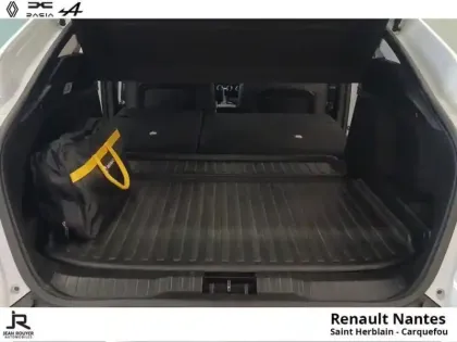 Photo 9 Renault Arkana  1.6 E-Tech 145ch Intens