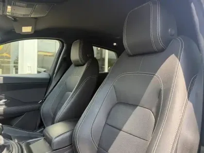 Photo 12 Jaguar E-Pace  2.0D 180ch R-Dynamic SE AWD 10cv