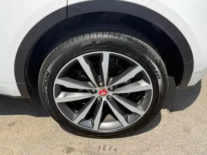 Photo 9 Jaguar E-Pace  2.0D 180ch R-Dynamic SE AWD 10cv