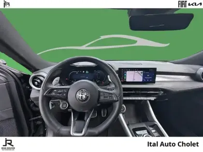 Photo 7 Alfa Romeo Tonale  1.5 Hybrid 160ch Veloce TCT