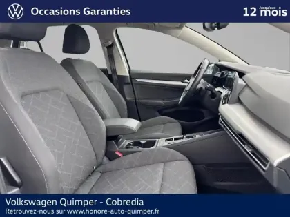 Photo 7 Volkswagen Golf  1.5 eTSI OPF 130ch Life DSG7